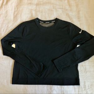 Nike Women’s Long Sleeved Mesh Crop Top